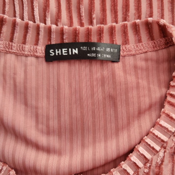 Velvet Top - Picture 3 of 5